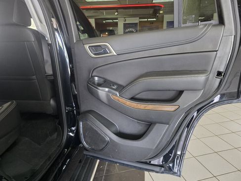 Used 2019 GMC Yukon Denali w/ Denali Ultimate Package AWD/4WD image 18