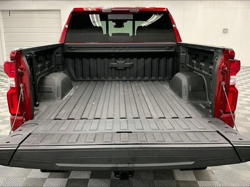 Used 2024 Chevrolet Silverado 1500 RST w/ Convenience Package II AWD/4WD image 32