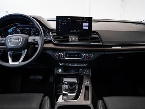 Used 2024 Audi Q5 e Premium image 34