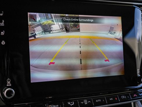 Used 2022 Jeep Wagoneer Series II RWD image 23