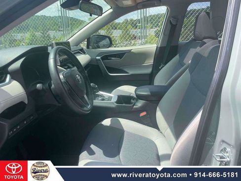 Certified 2023 Toyota RAV4 XLE w/ Convenience Package AWD/4WD image 15