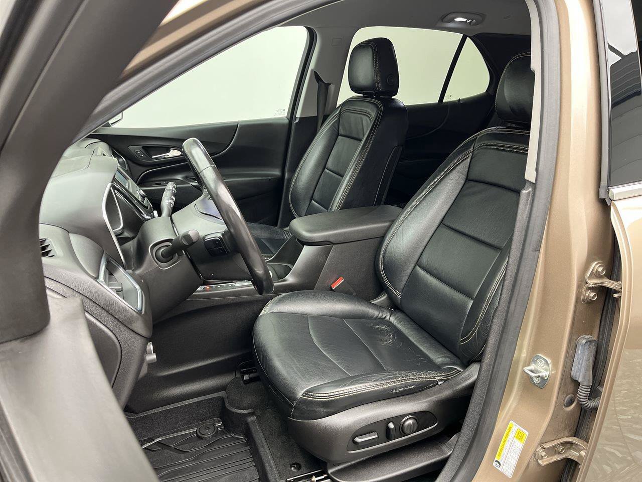 Used 2018 Chevrolet Equinox LT AWD/4WD image 8