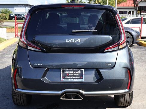 Used 2023 Kia Soul GT-Line w/ GT-Line Technology Package image 11