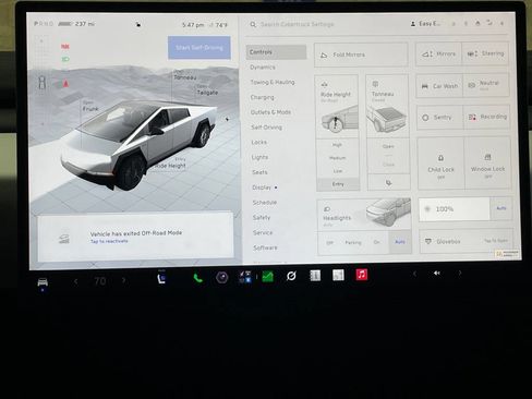 Used 2024 Tesla Cybertruck Cyberbeast AWD/4WD image 25