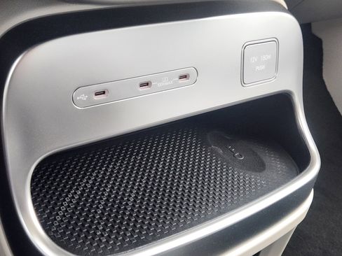 New 2026 Hyundai Ioniq 9 SEL AWD/4WD image 29