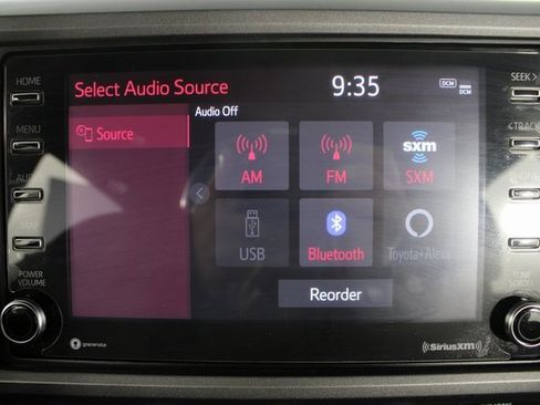 Used 2022 Toyota Tacoma TRD Off-Road image 5