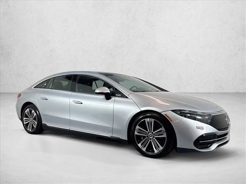 Used 2024 Mercedes-Benz EQS 450+ Sedan image 3