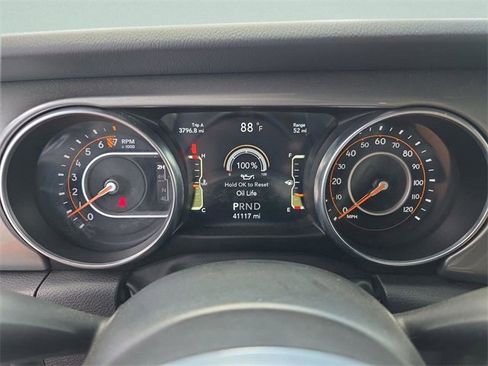 Used 2022 Jeep Wrangler Unlimited Sahara w/ Safety Group image 31