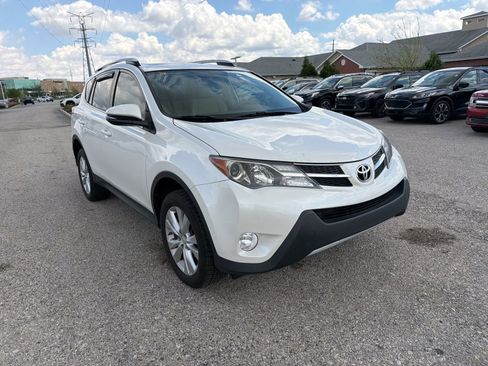 Used 2014 Toyota RAV4 Limited AWD/4WD image 8