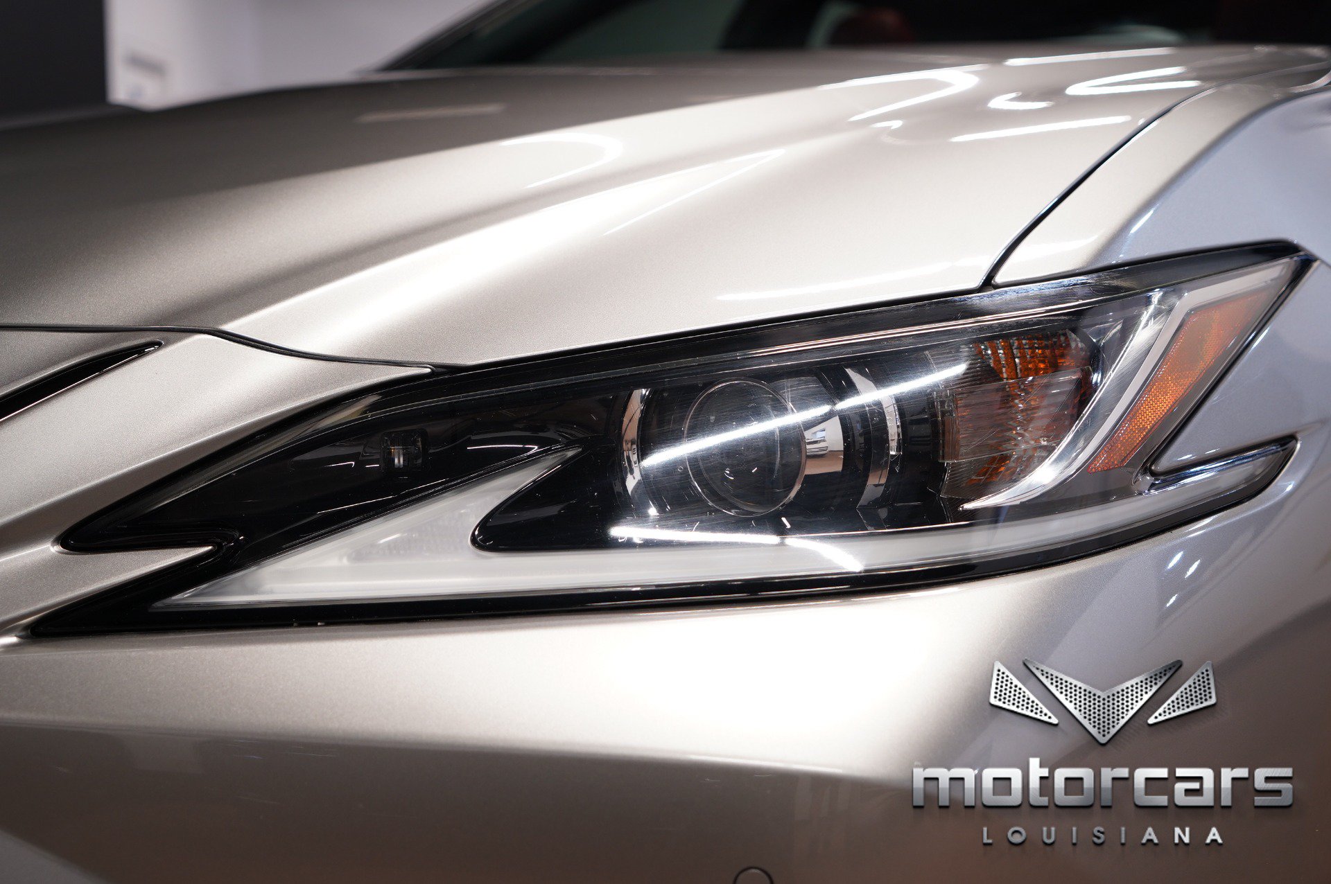 Used 2021 Lexus ES 350 F Sport w/ Accessory Package FWD image 11