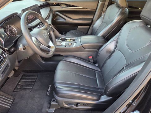 Used 2025 INFINITI QX60 Pure image 4