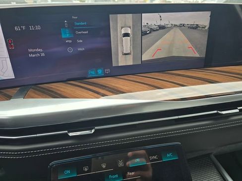 New 2026 Cadillac Escalade Platinum Sport image 24