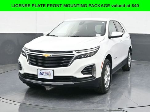 Used 2024 Chevrolet Equinox LT image 2