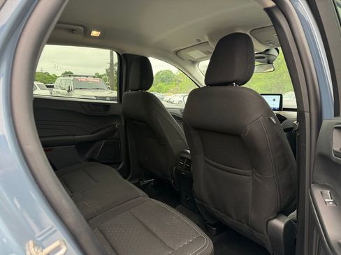 Used 2025 Ford Escape Active FWD image 26