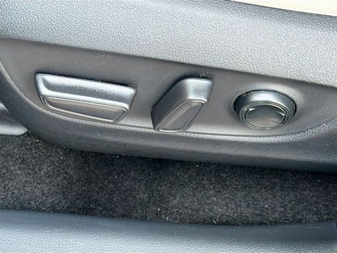 Used 2024 Toyota RAV4 XLE Premium image 25