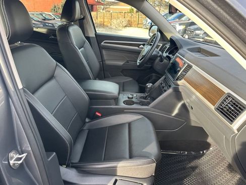 Used 2021 Volkswagen Atlas SE image 18