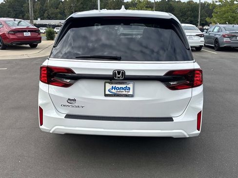 Used 2026 Honda Odyssey EX-L image 8