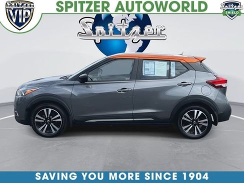 Used 2019 Nissan Kicks SR FWD image 6