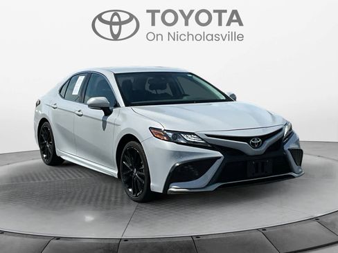 Used 2024 Toyota Camry XSE image 8