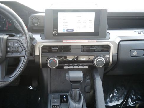 New 2025 Toyota Tacoma SR5 AWD/4WD image 8