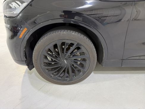 Used 2023 Lincoln Aviator Reserve w/ Equipment Group 201A image 9