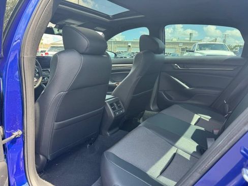 Used 2022 Honda Accord Sport image 14