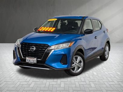 Certified 2025 Nissan Kicks Play S
