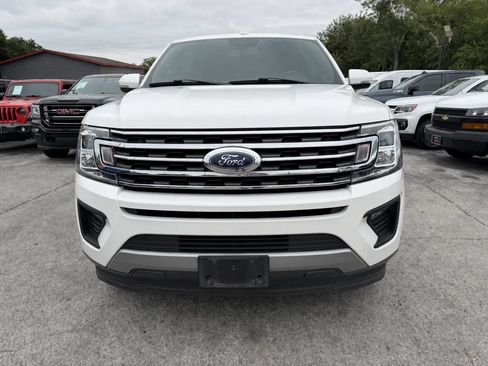 Used 2020 Ford Expedition XLT w/ Equipment Group 202A RWD image 2