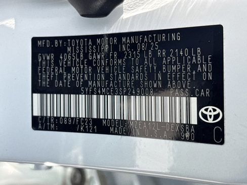 Used 2025 Toyota Corolla SE FWD image 26