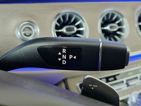 Used 2018 Mercedes-Benz E 400 4MATIC Cabriolet image 30