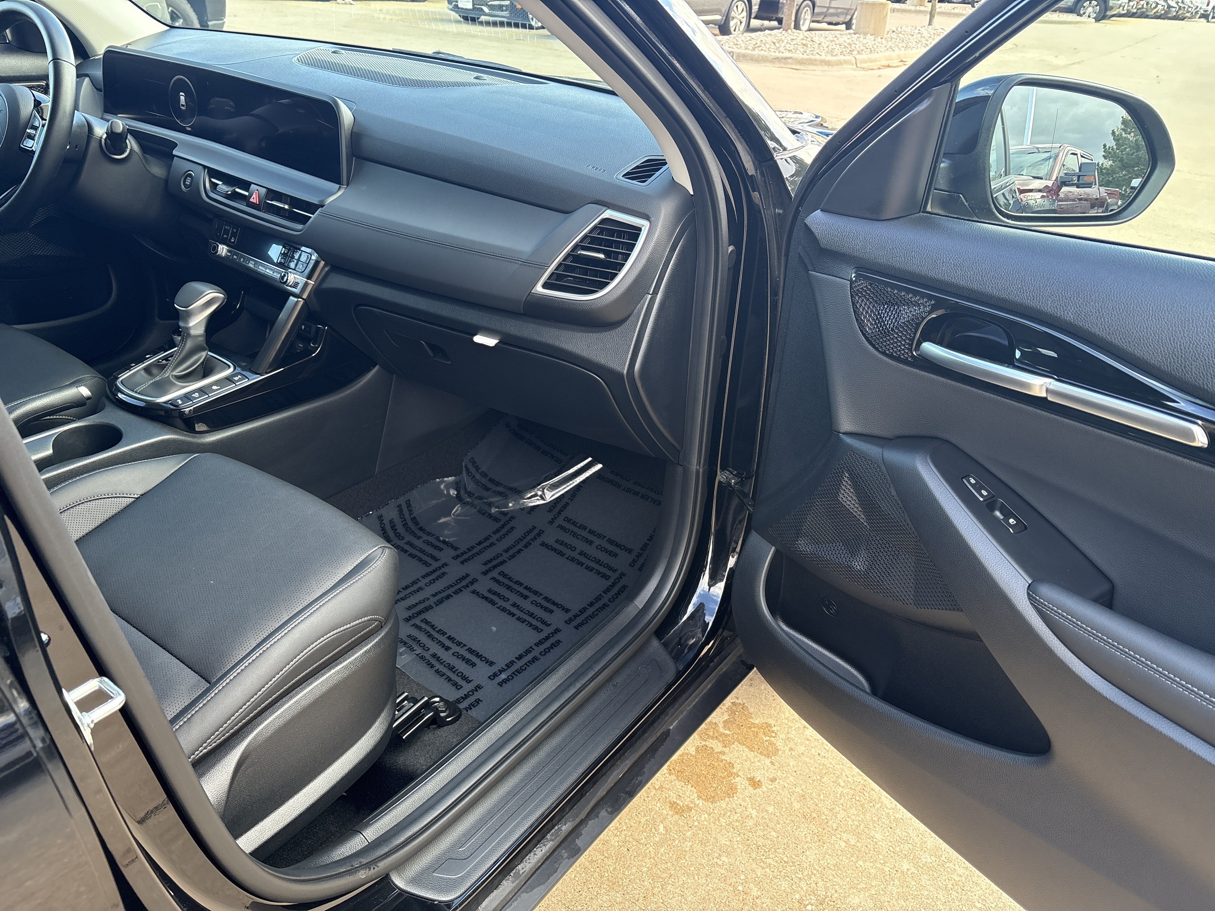 Used 2026 Kia Seltos EX AWD/4WD image 14