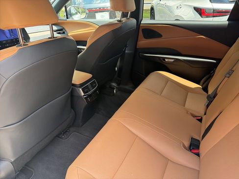 Used 2024 Lexus RX 350 Premium w/ Convenience Package AWD/4WD image 10