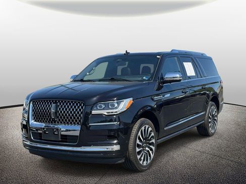 Used 2023 Lincoln Navigator L Black Label AWD/4WD image 7