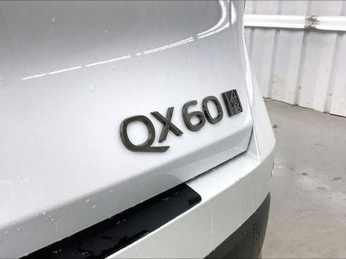 New 2026 INFINITI QX60 Autograph image 18