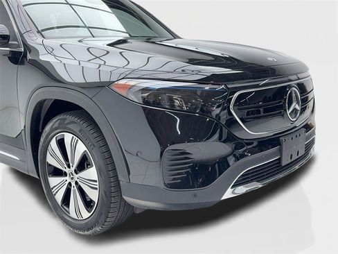 Used 2023 Mercedes-Benz EQB 250+ image 3