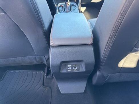 Certified 2025 Subaru Crosstrek 2.5i Limited w/ Crosstrek Mirror Package image 25