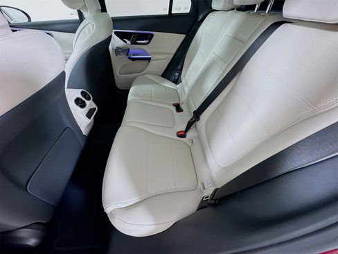 New 2026 Mercedes-Benz GLC 300 image 27