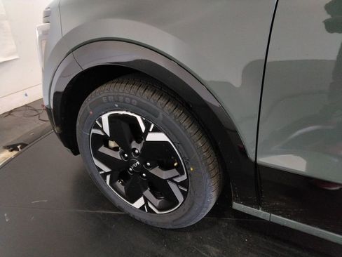 Used 2023 Kia Niro Wind w/ Wind Preserve Package image 45