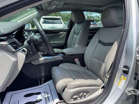 Used 2014 Cadillac XTS Luxury w/ Driver Awareness Package FWD image 18