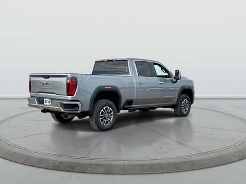 New 2026 GMC Sierra 2500 SLT AWD/4WD image 8