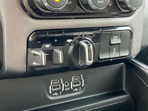 Used 2023 RAM 1500 Big Horn w/ Trailer Tow Group image 26