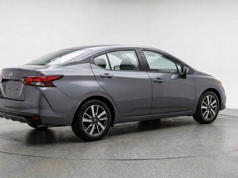 Used 2025 Nissan Versa SV FWD image 9