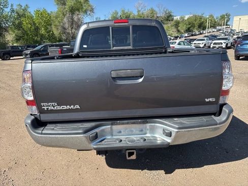 Used 2014 Toyota Tacoma 4x4 Double Cab w/ TRD Off-Road Package image 5