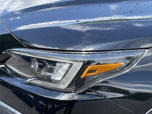 Certified 2022 Subaru Outback Premium AWD/4WD image 9