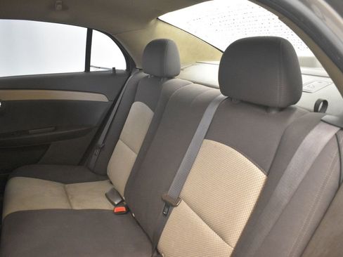 Used 2012 Chevrolet Malibu LS image 27