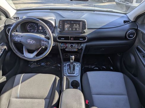 Used 2021 Hyundai Kona SEL image 16