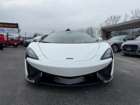 Used 2017 McLaren 570S image 8