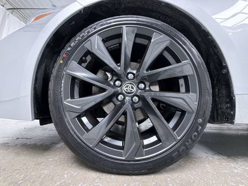 Certified 2023 Toyota Corolla SE w/ SE Premium Package FWD image 15