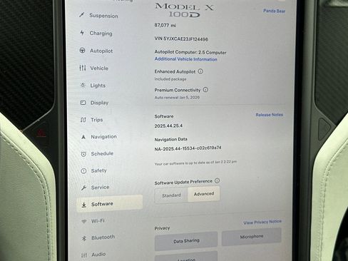 Used 2018 Tesla Model X 100D image 37