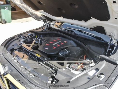 Used 2024 BMW XM w/ M Driver's Package image 16